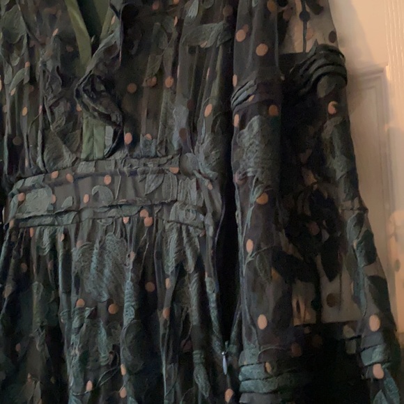 hemant & nandita midi dress - Picture 7 of 7